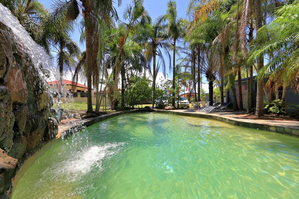 Bargara Gardens Boutique Villas Экстерьер фото